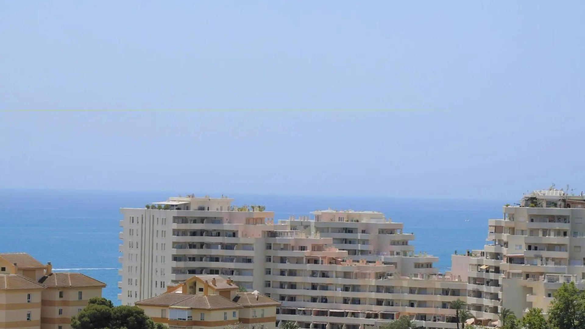 Apartment Cozy Estudio En Edificio Jupiter Benalmadena
