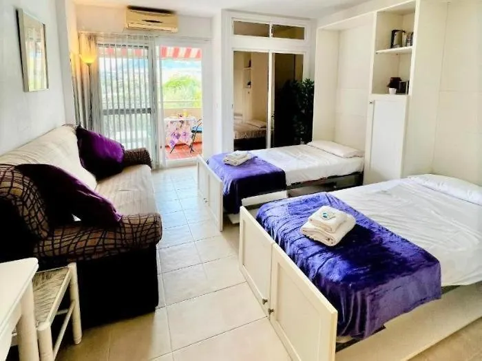 Cozy Estudio En Edificio Jupiter contacts