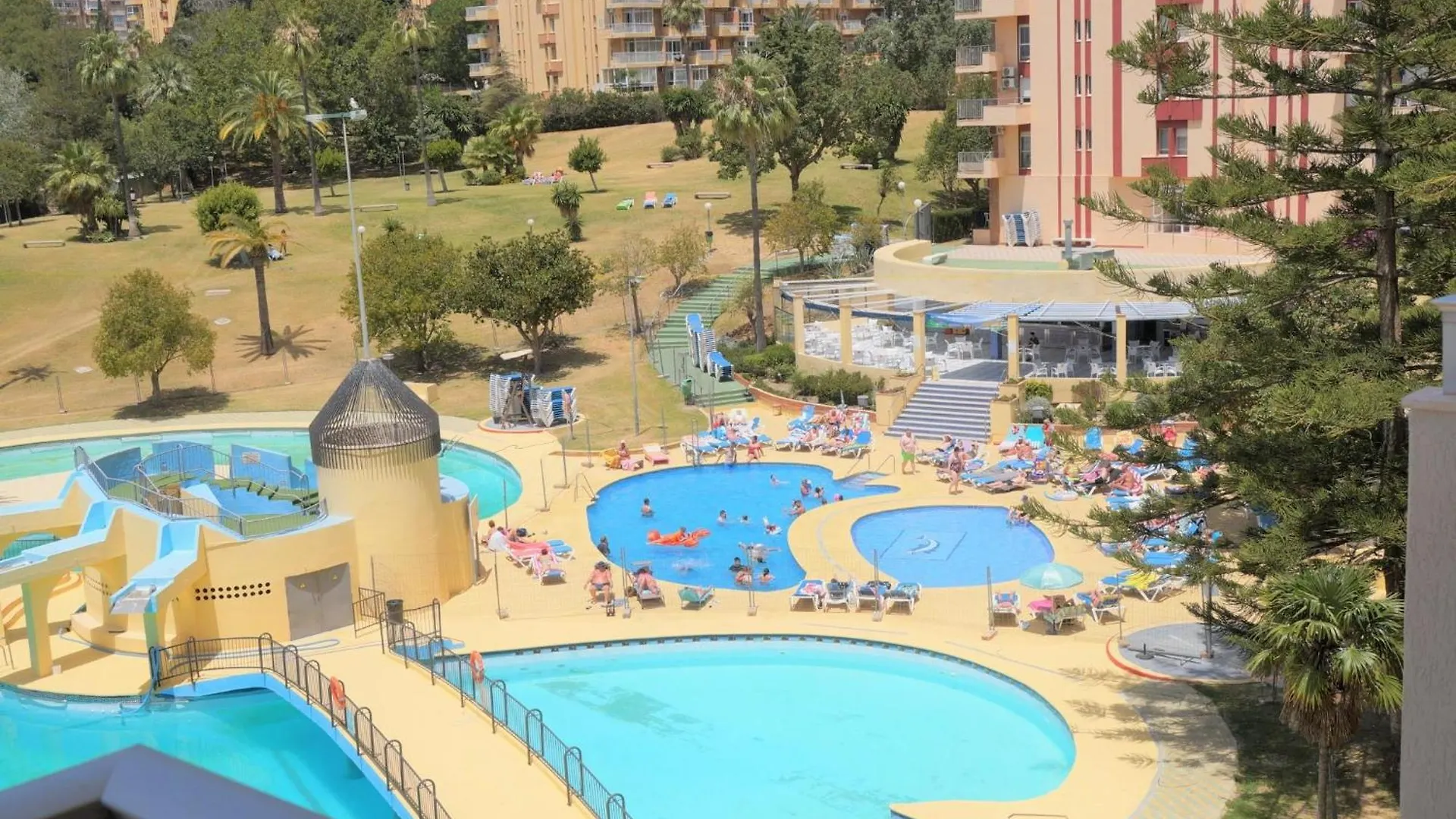 Cozy Estudio En Edificio Jupiter Benalmadena